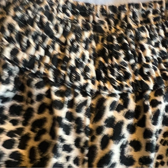 Anthropologie Leopard Print Wide Leg Smocked Waist Linen/Cotton Blend Pants S - Picture 3 of 5